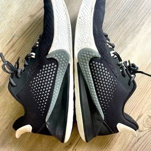 Nike Kobe’s MAMBA FURY sz9